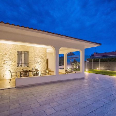 Villa Etoile - Charme & Relax With Pool Avola Exteriér fotografie